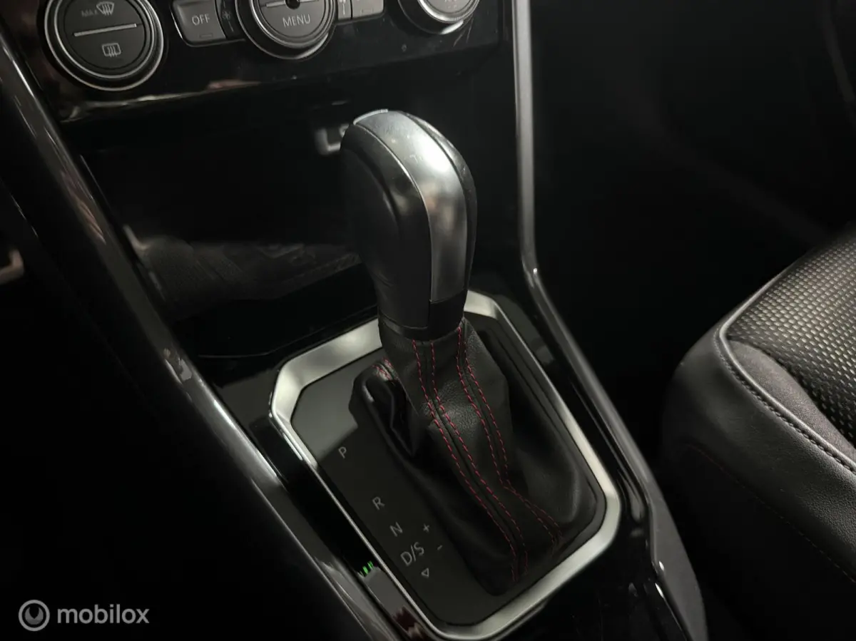 1.5 TSI Sport Business R-Line| PANO|CARPLAY