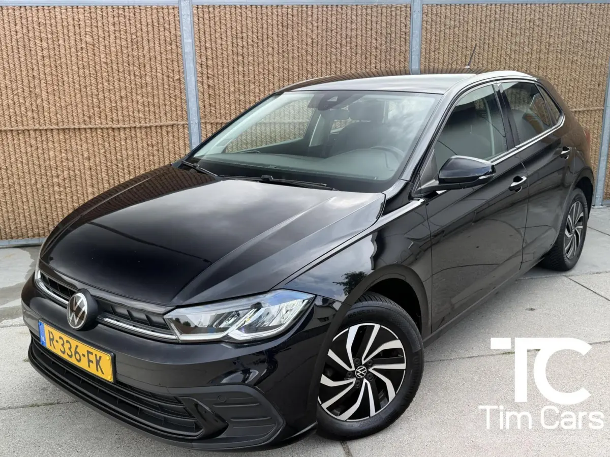 1.0 TSI Life Navigatiesysteem | Digitale cockpit | Airconditioning | Cruise control adaptief | LED koplampen | Rijstrooksensor | Apple CarPlay/Android Auto | DAB ontvanger