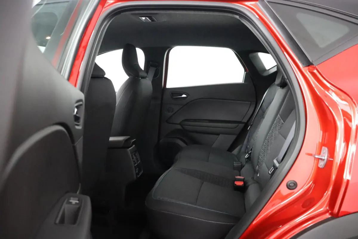 evolution TCe 115 | Pack navigation & comfort |