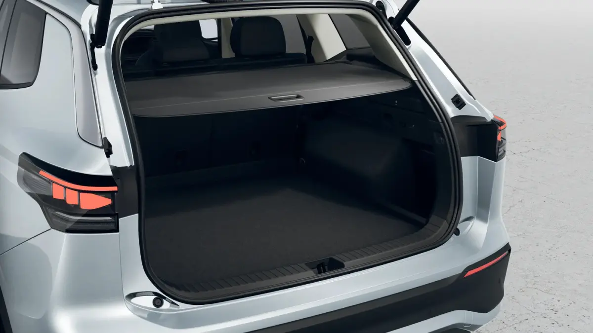 Life Edition | 'App-Connect' draadloze smartphone integratie | Automatische afstandsregeling (Adaptive Cruise Control) | Buitenspiegels elektrisch instel-, verwarm- en inklapbaar
