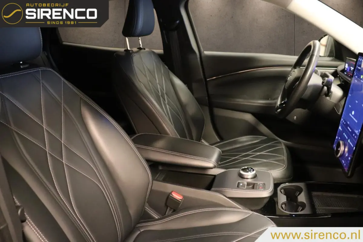 Extended RWD 98 kWh | leder | 360 camera | stoel + stuurverwarming | soh 94.5 % | B&O |