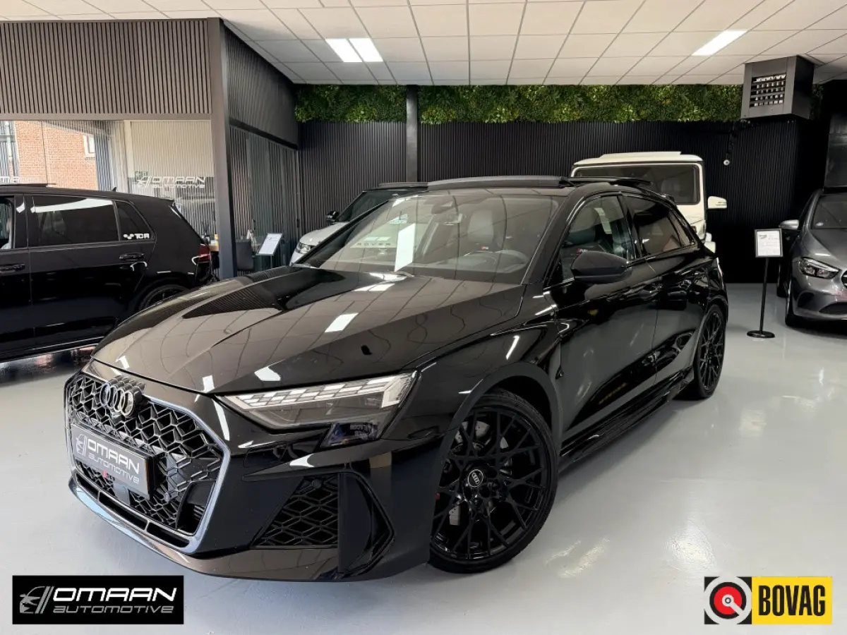 2.5 TFSI Quattro HULK ED. CARBON PANO