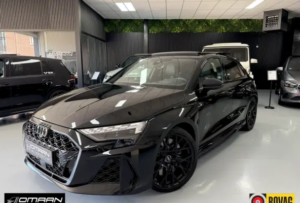 2.5 TFSI Quattro HULK ED. CARBON PANO