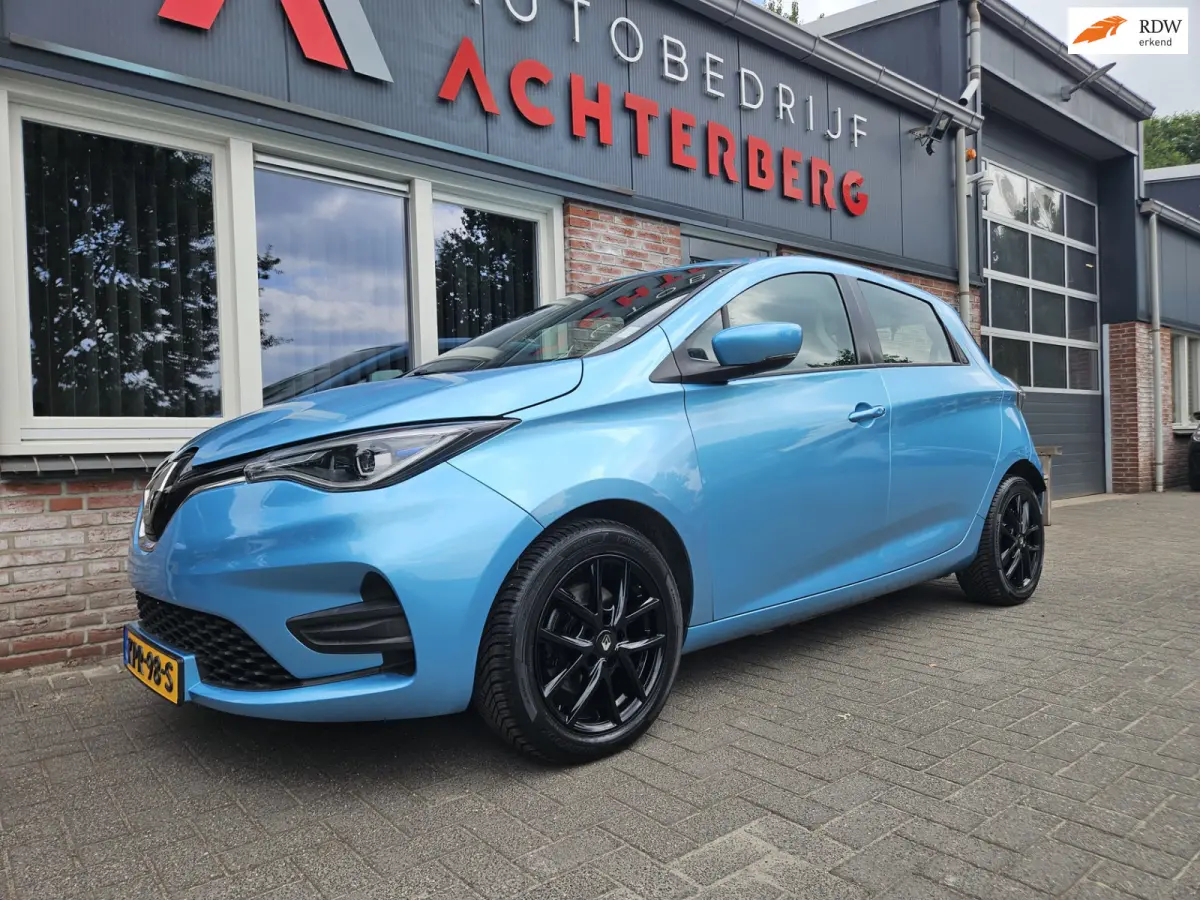 R135 Zen 52 kWh Koopaccu! SOH 94%! LED! Airco/Clima! PDC! Cruise Control! Navigatie!