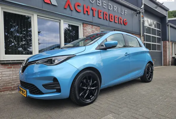 R135 Zen 52 kWh Koopaccu! SOH 94%! LED! Airco/Clima! PDC! Cruise Control! Navigatie!