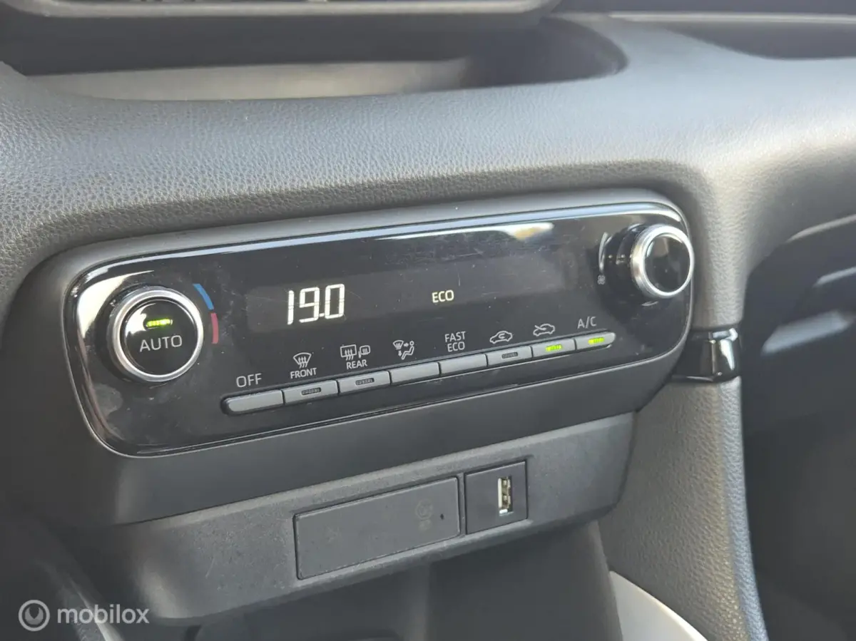 1.5 Hybrid Dynamic Trekhaak I Camera I Airco I Led I PDC I Car-play I Android I Adap Cruise I 1ste Eig I