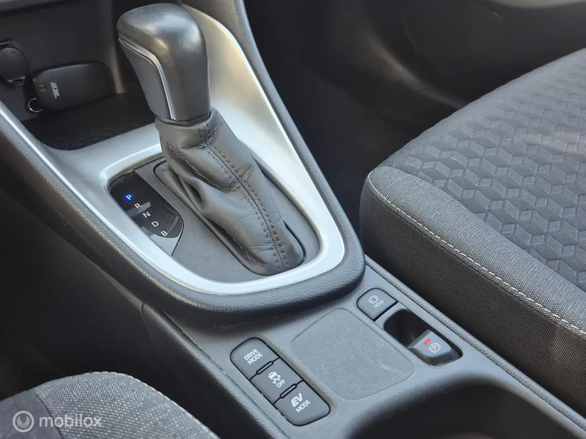 1.5 Hybrid Dynamic Trekhaak I Camera I Airco I Led I PDC I Car-play I Android I Adap Cruise I 1ste Eig I