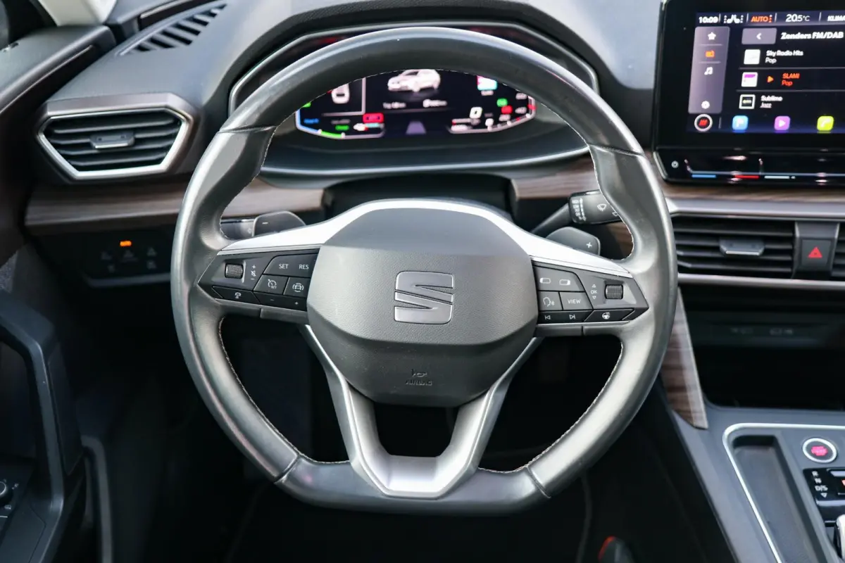 1.4 TSI eHybrid 204pk PHEV Ecellence | SoH 95% | Navigatie | Full Link | Achteruitrijcamera | Stoelverwarming