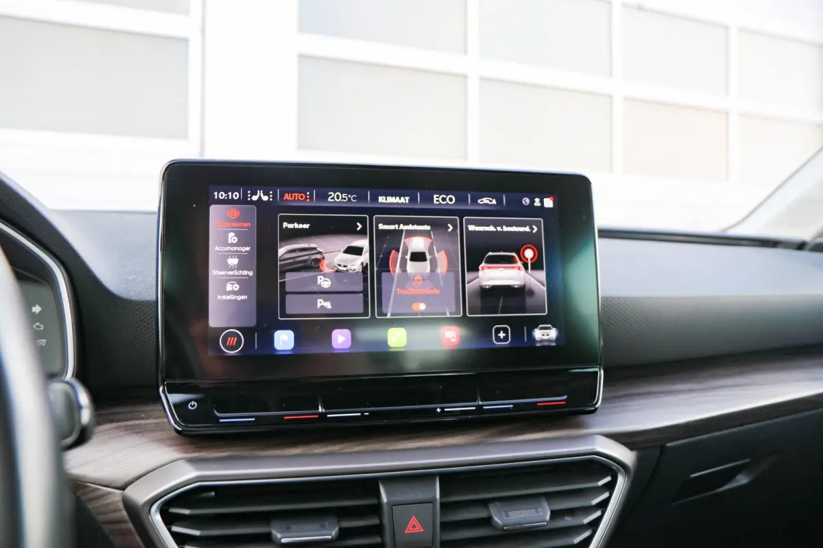 1.4 TSI eHybrid 204pk PHEV Ecellence | SoH 95% | Navigatie | Full Link | Achteruitrijcamera | Stoelverwarming