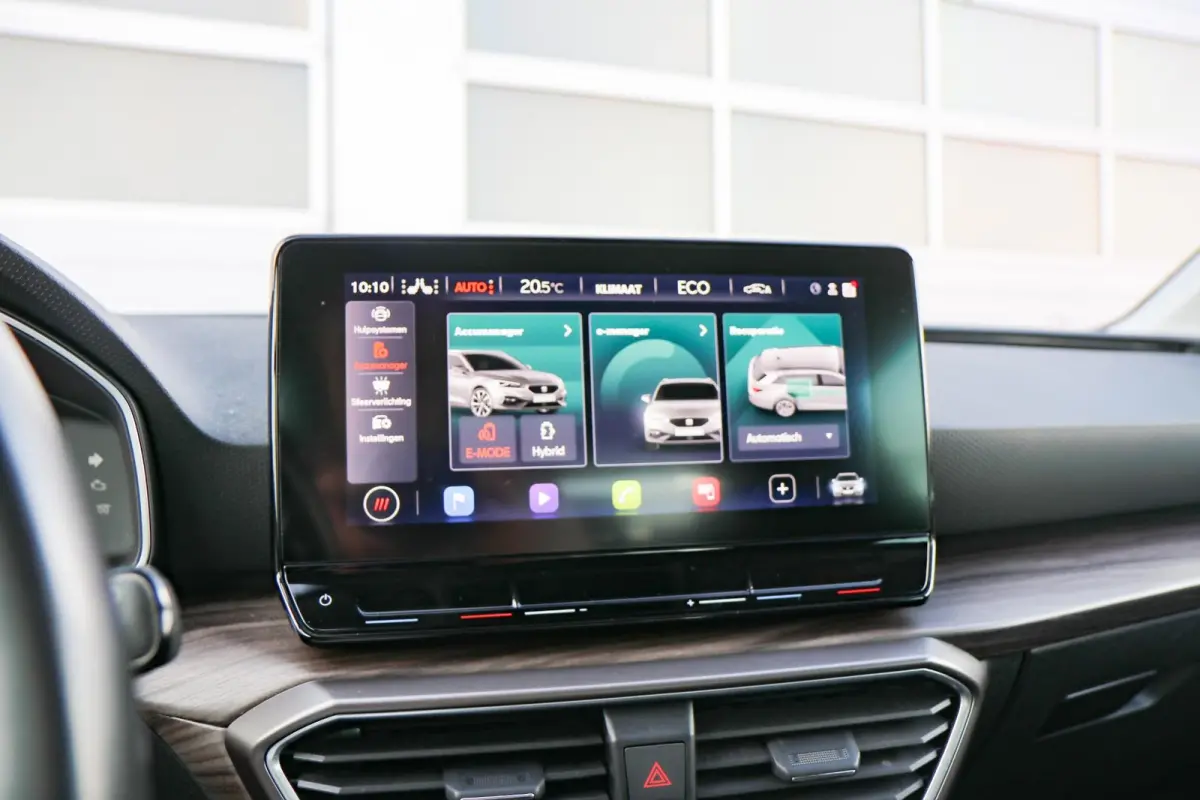 1.4 TSI eHybrid 204pk PHEV Ecellence | SoH 95% | Navigatie | Full Link | Achteruitrijcamera | Stoelverwarming