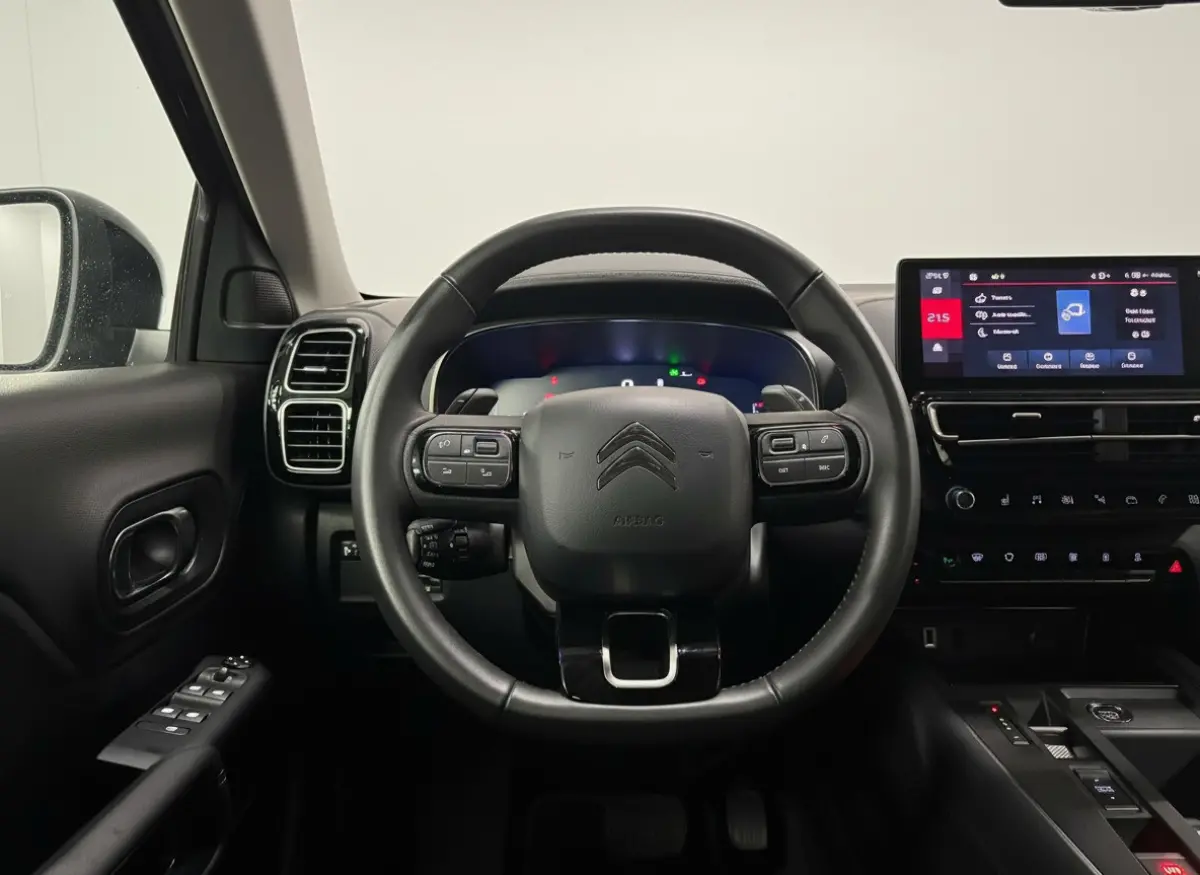 1.2 HYBRID 136PK 360 Camera Carplay