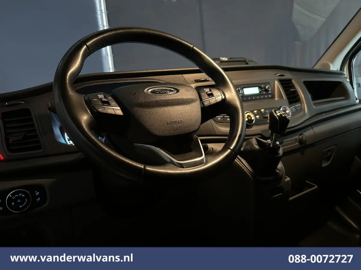 2.0 TDCI 161pk Bakwagen Laadklep Euro6 Airco | Cruisecontrol | Verwarmde voorruit Bijrijdersbank, 1040kg laadvermogen, zijdeur mogelijk 1750 ex btw meerprijs
