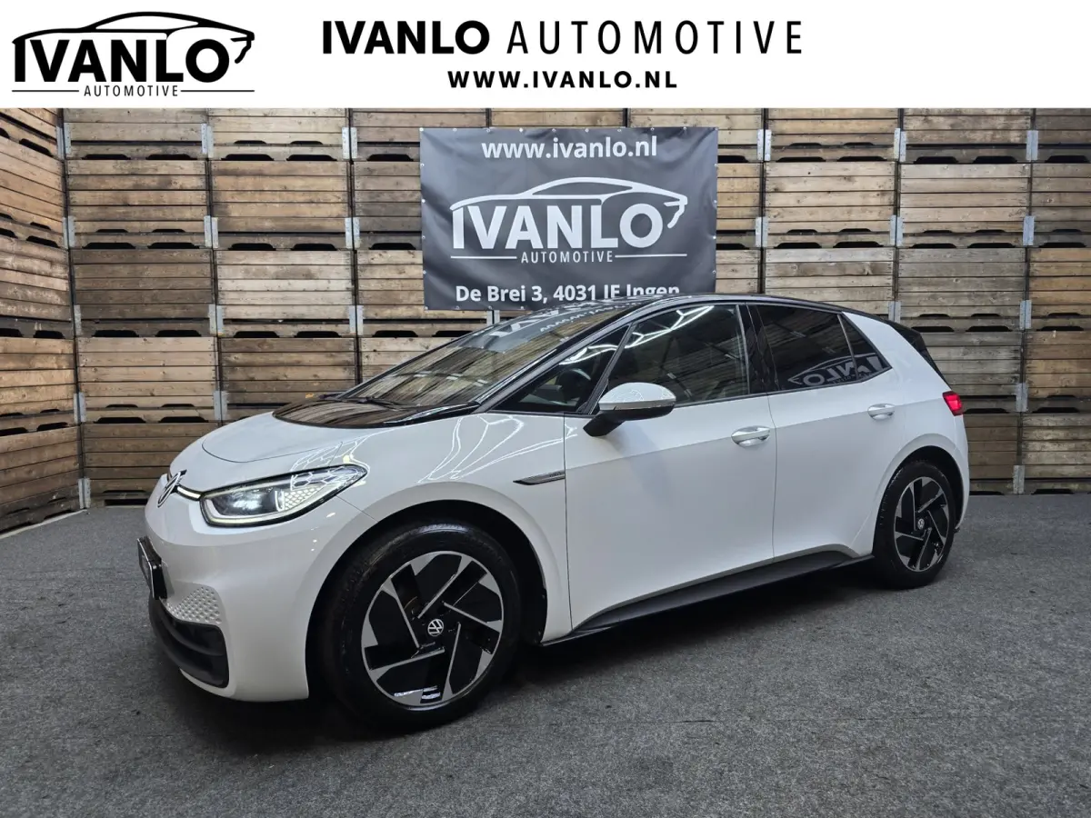 Pro 58 kWh Performance 150 KW ACC HUD Pano IQ LM