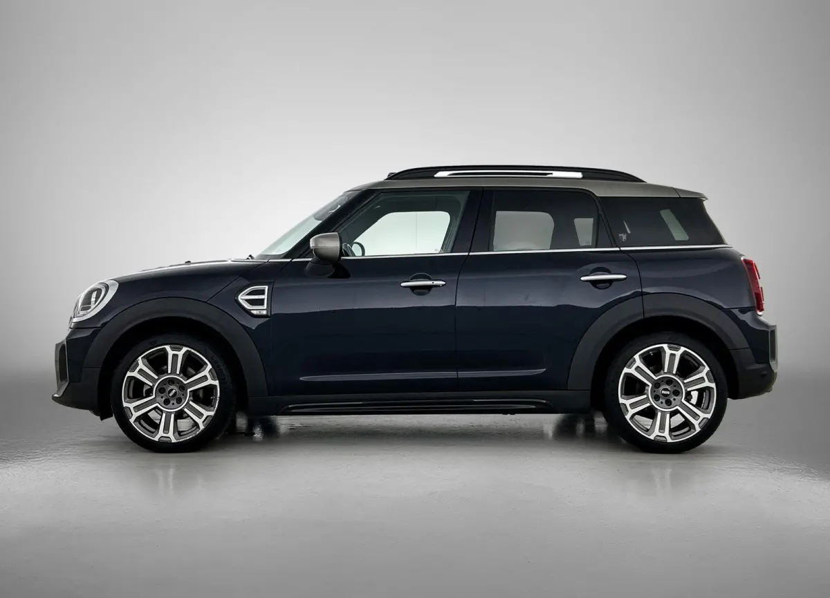 1.5 Cooper MINI Yours | PANORAMADAK | LEER | CAMERA | NAVIGATIE | STOEL-STUURWIELVERWARMING