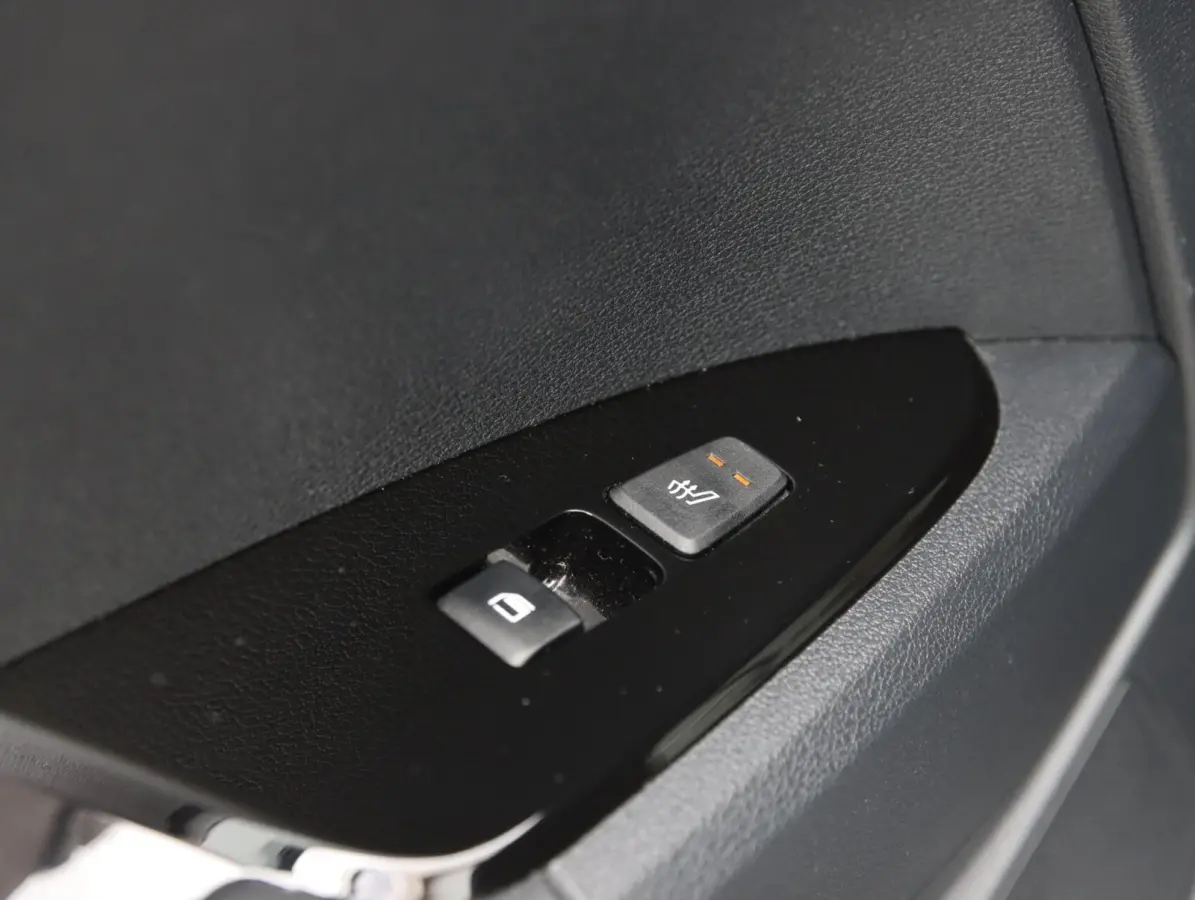 1.6 T-GDi 265PK Plug-in Hybrid AWD DynamicPlusLine | SOH 97%