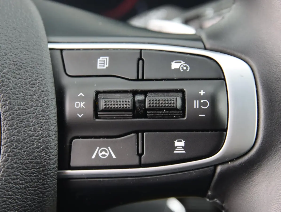 1.6 T-GDi 265PK Plug-in Hybrid AWD DynamicPlusLine | SOH 97%