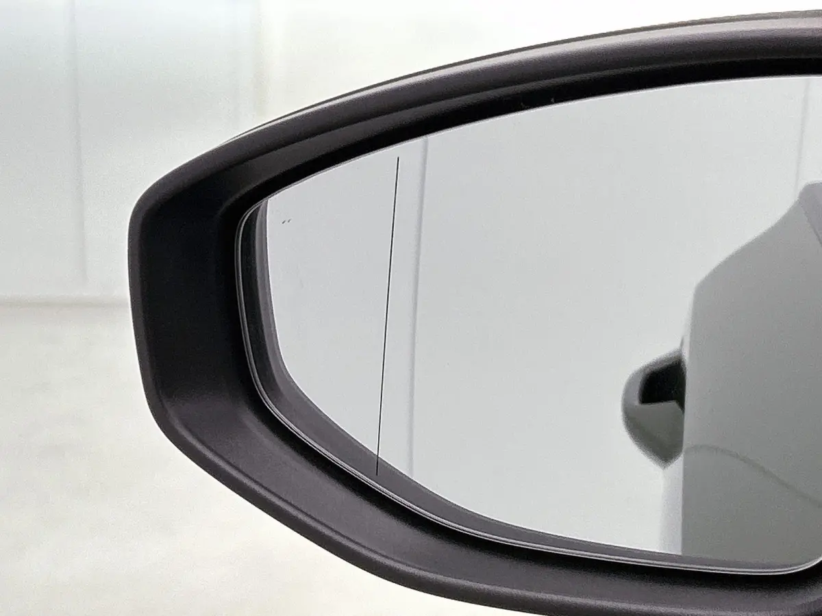 40 TFSI e Advanced edition 204 PK | Navigatie | Achteruitrijcamera | Stoelverwarming | Adaptive Cruise Control | Optiek Pakket Zwart | Privacy Glas | Ambient Licht Pakket |