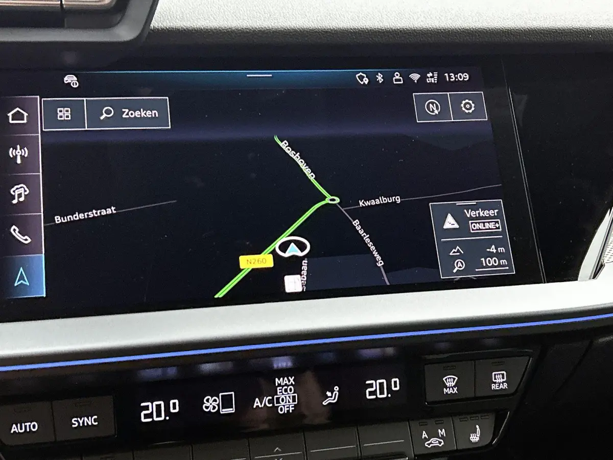 40 TFSI e Advanced edition 204 PK | Navigatie | Achteruitrijcamera | Stoelverwarming | Adaptive Cruise Control | Optiek Pakket Zwart | Privacy Glas | Ambient Licht Pakket |