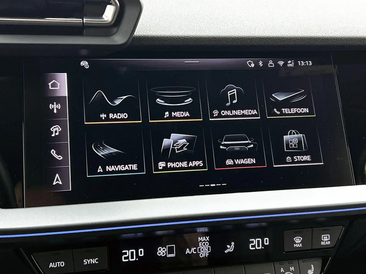 40 TFSI e Advanced edition 204 PK | Navigatie | Achteruitrijcamera | Stoelverwarming | Adaptive Cruise Control | Optiek Pakket Zwart | Privacy Glas | Ambient Licht Pakket |