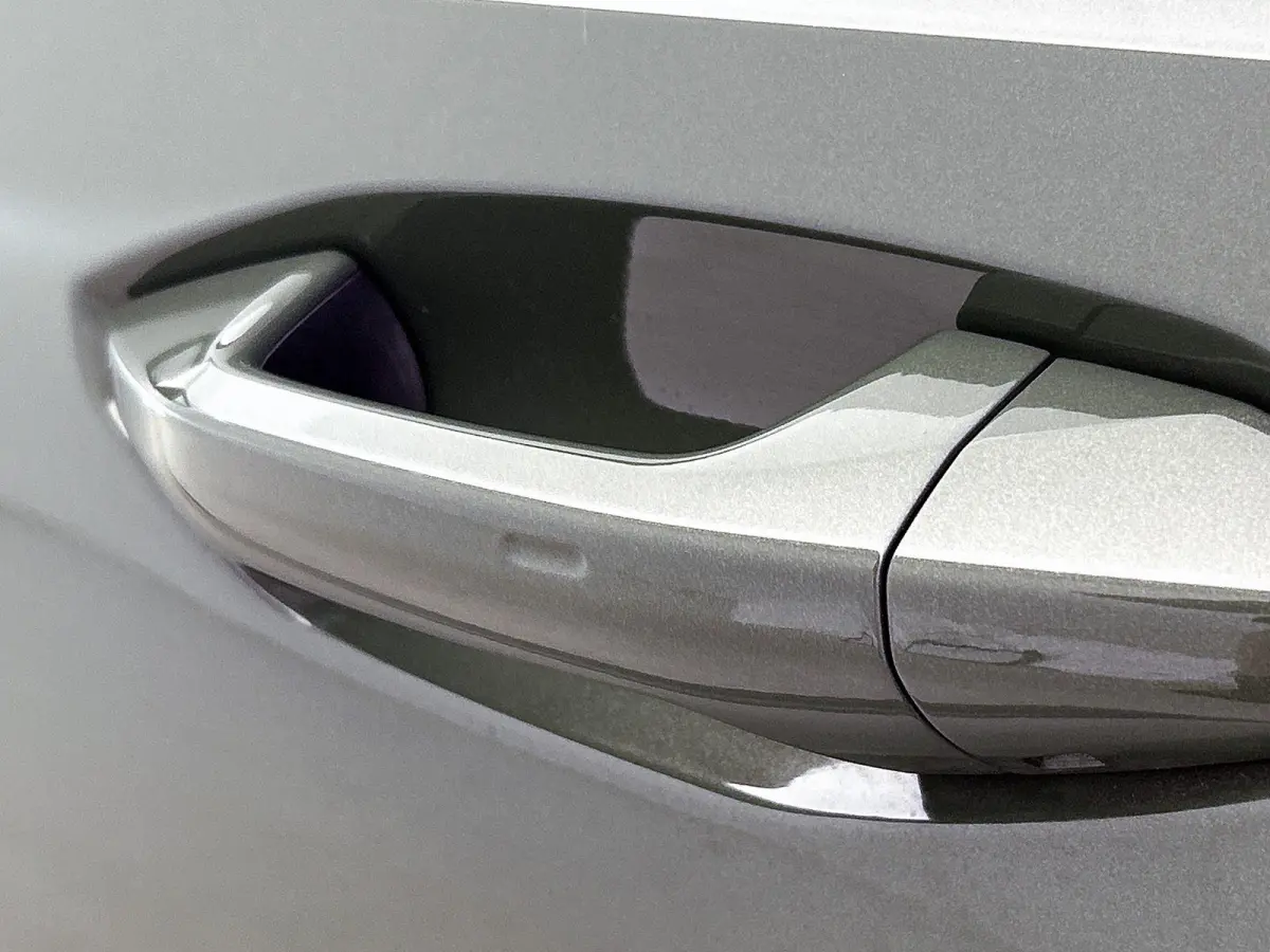 40 TFSI e Advanced edition 204 PK | Navigatie | Achteruitrijcamera | Stoelverwarming | Adaptive Cruise Control | Optiek Pakket Zwart | Privacy Glas | Ambient Licht Pakket |