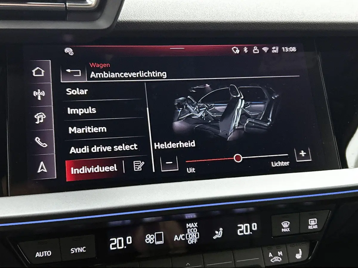 40 TFSI e Advanced edition 204 PK | Navigatie | Achteruitrijcamera | Stoelverwarming | Adaptive Cruise Control | Optiek Pakket Zwart | Privacy Glas | Ambient Licht Pakket |