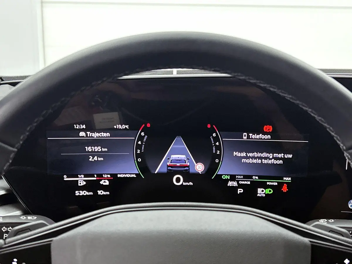 Avant 2.0 quattro S edition 299 PK