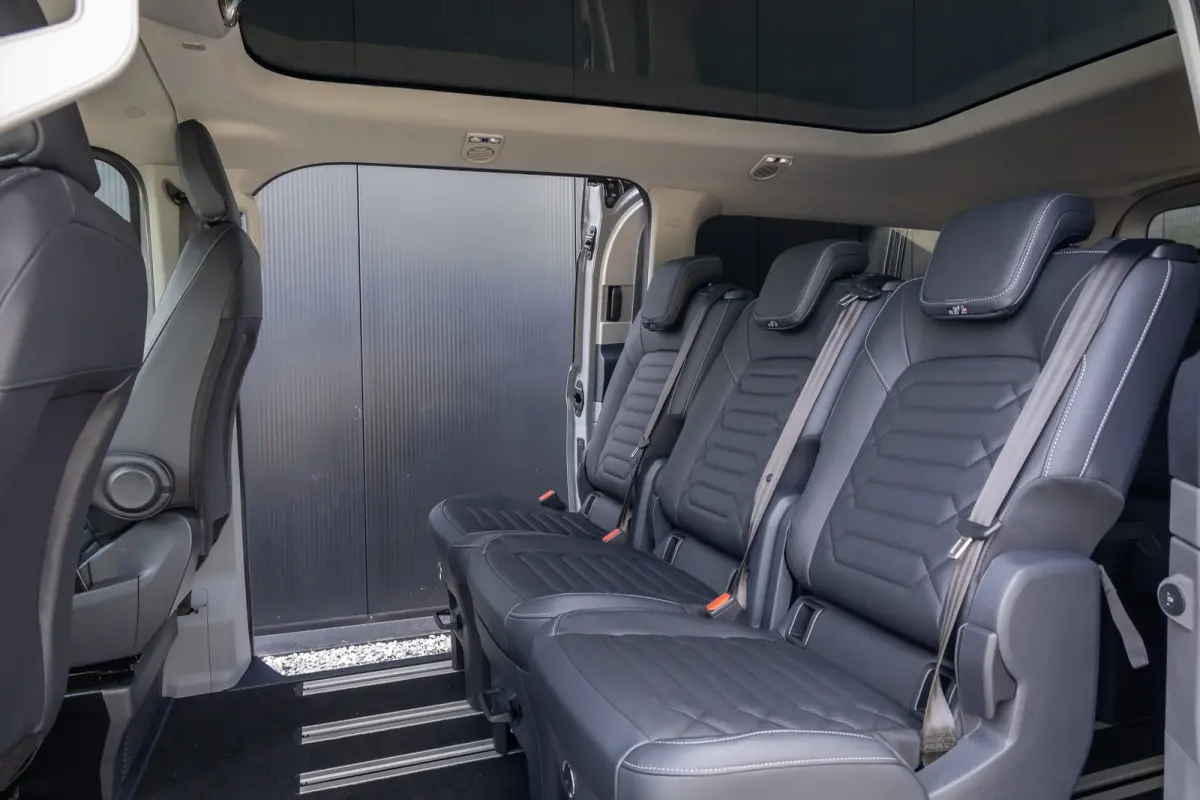 Tourneo 340 2.5 PHEV L2H1 Titanium X | BLACK EDITION | SPECIAL | nieuw te bestellen |
