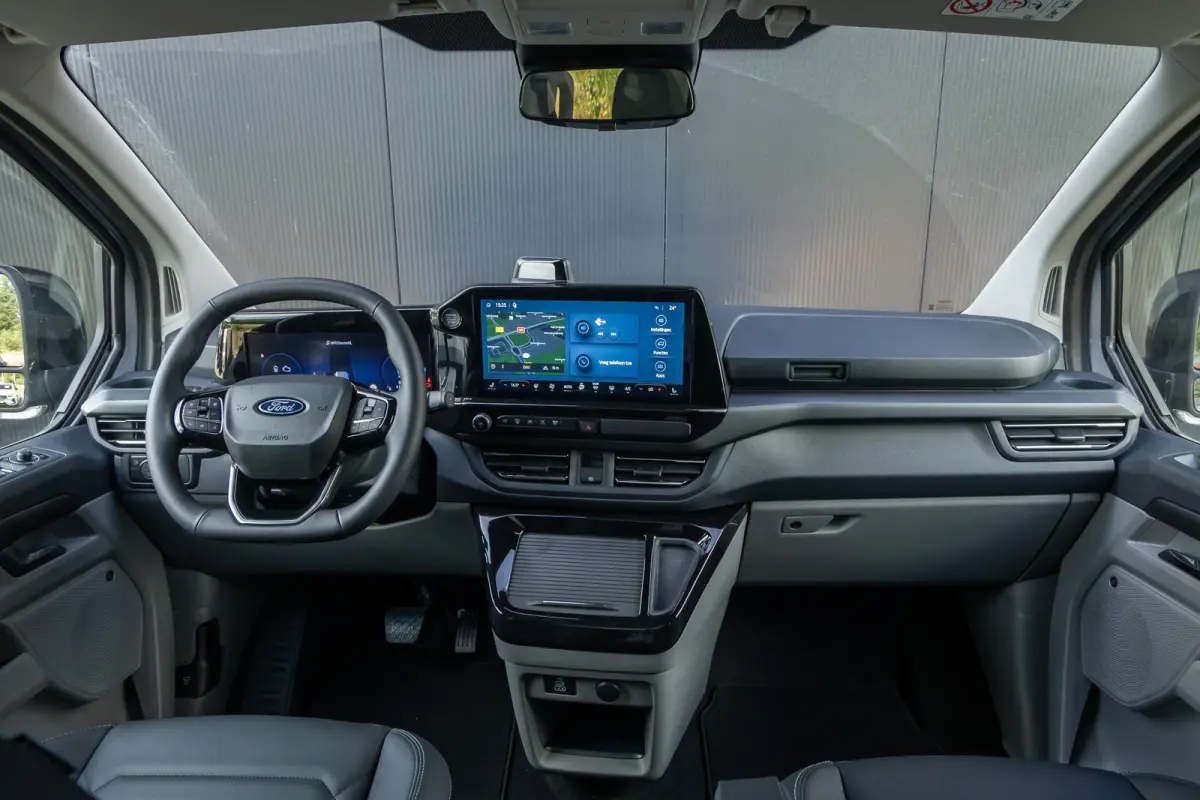 Tourneo 340 2.5 PHEV L2H1 Titanium X | BLACK EDITION | SPECIAL | nieuw te bestellen |