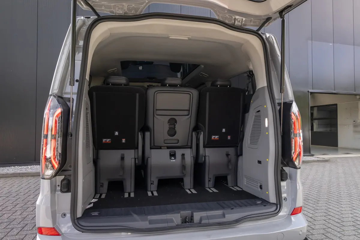 Tourneo 340 2.5 PHEV L2H1 Titanium X | BLACK EDITION | SPECIAL | nieuw te bestellen |