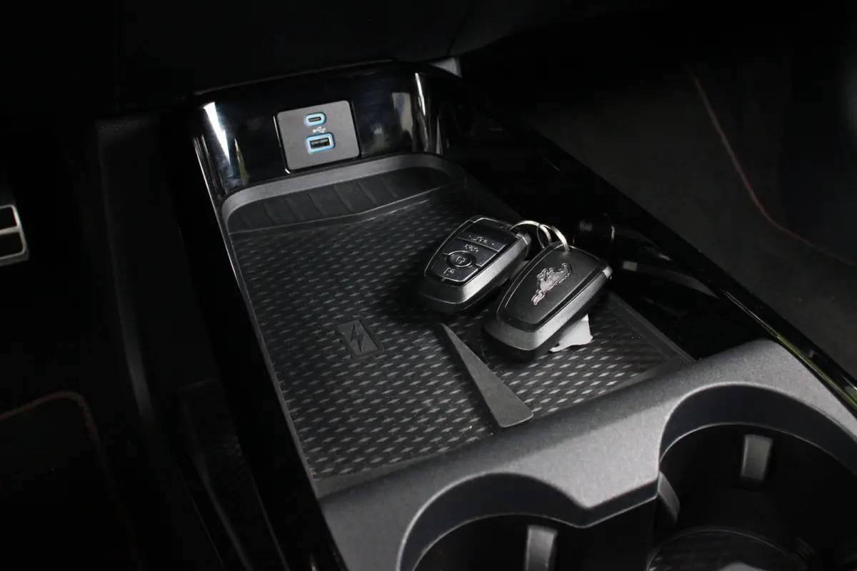 Extended AWD 98 kWh | 360° CAMERA | PANODAK | B&O | DODE HOEK | ADAPTIVE CRUISE | ELEKTR. STOEL | WINTERPACK | LANE ASSIST