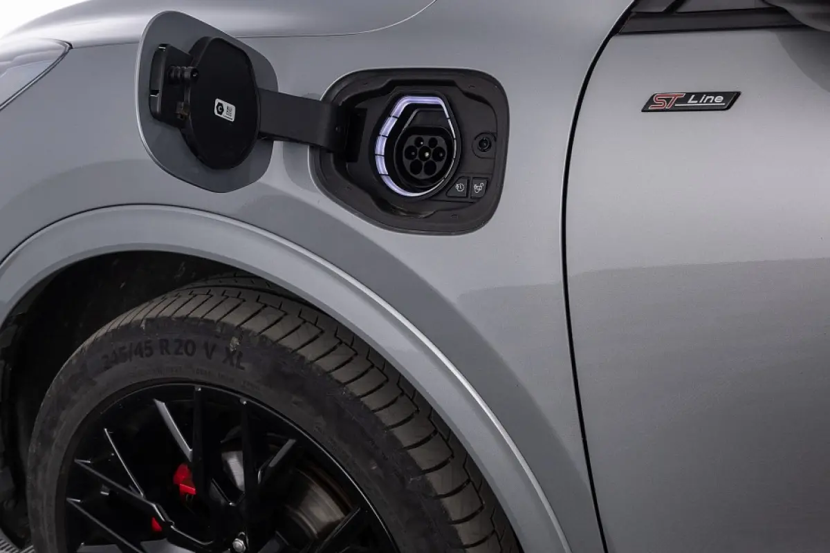 2.5 PHEV ST-Line X Black Pack | PANORAMADAK | B&O | 20 Inch | Half LEDER | EL. Stoel | WINTER PACK | ADAPTIVE CRUISE !