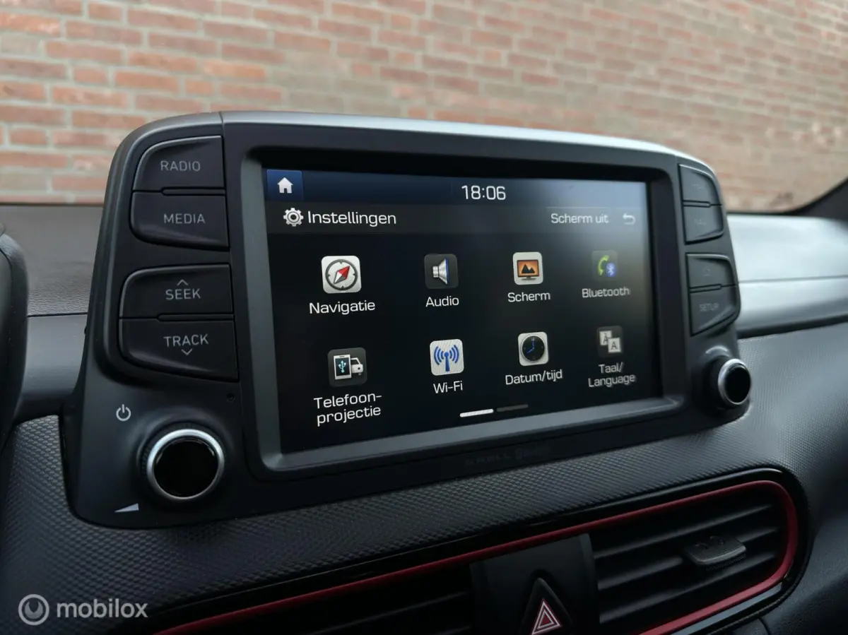 1.0 T-GDI Premium 2WD | Stoelverw. | Stuurverw. | Krell Audio | Schuif / kanteldak | HUD | Apple CarPlay | Afneembare trekhaak