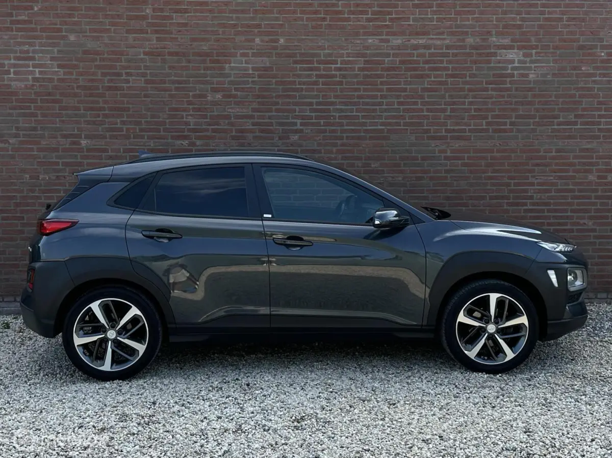1.0 T-GDI Premium 2WD | Stoelverw. | Stuurverw. | Krell Audio | Schuif / kanteldak | HUD | Apple CarPlay | Afneembare trekhaak