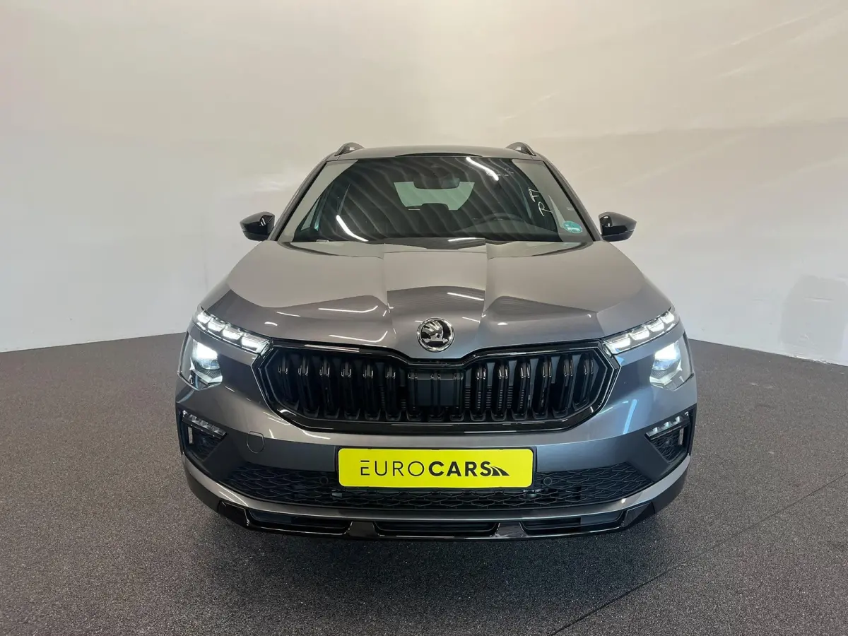 1.0 TSI Monte Carlo Panoramadak Wegklapbare trekhaak Navigatie Apple Carplay Android Auto Camera Parkeerhulp Adaptive Cruise Control Stoel- en stuurverwarming Virtual Cockpit Full Led Climat