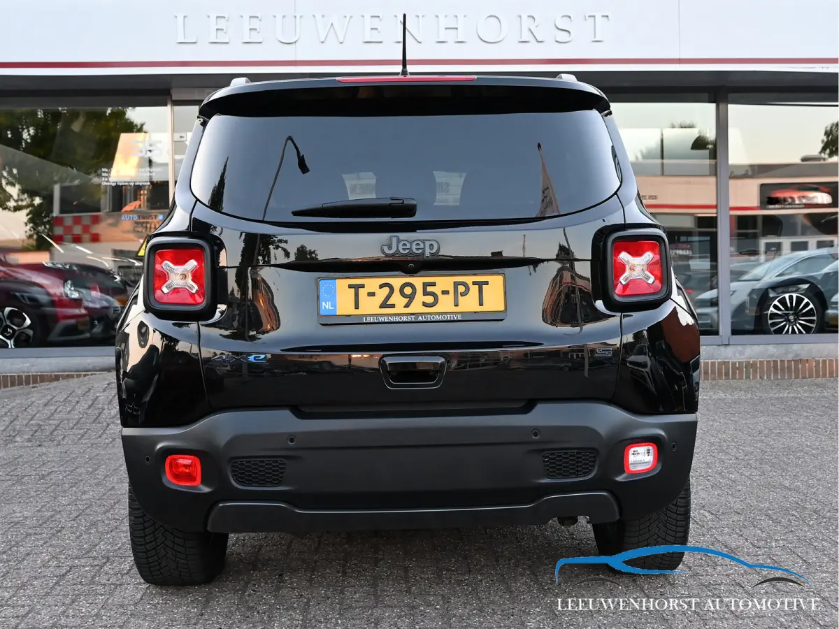 4xe 240 Plug-in Hybrid Electric 80th Anniversary