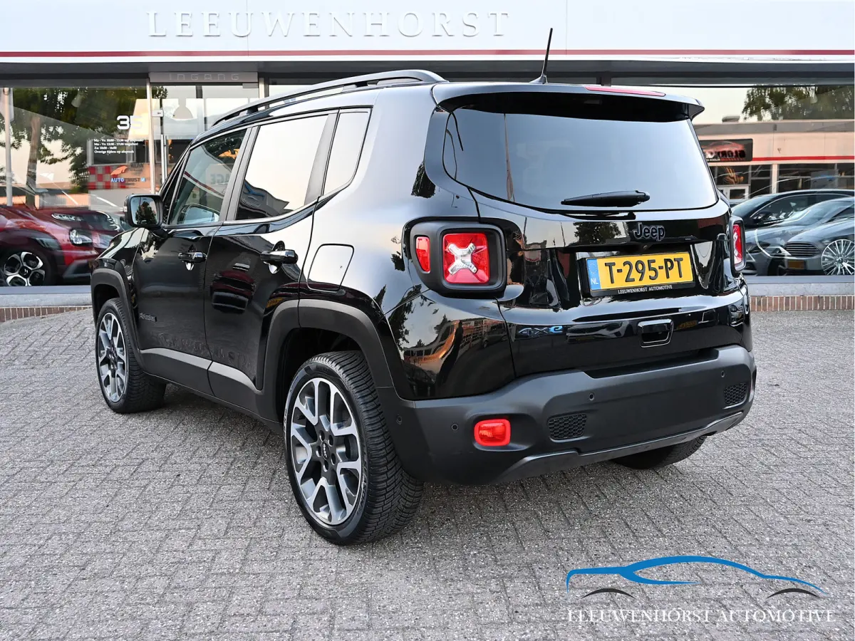 4xe 240 Plug-in Hybrid Electric 80th Anniversary