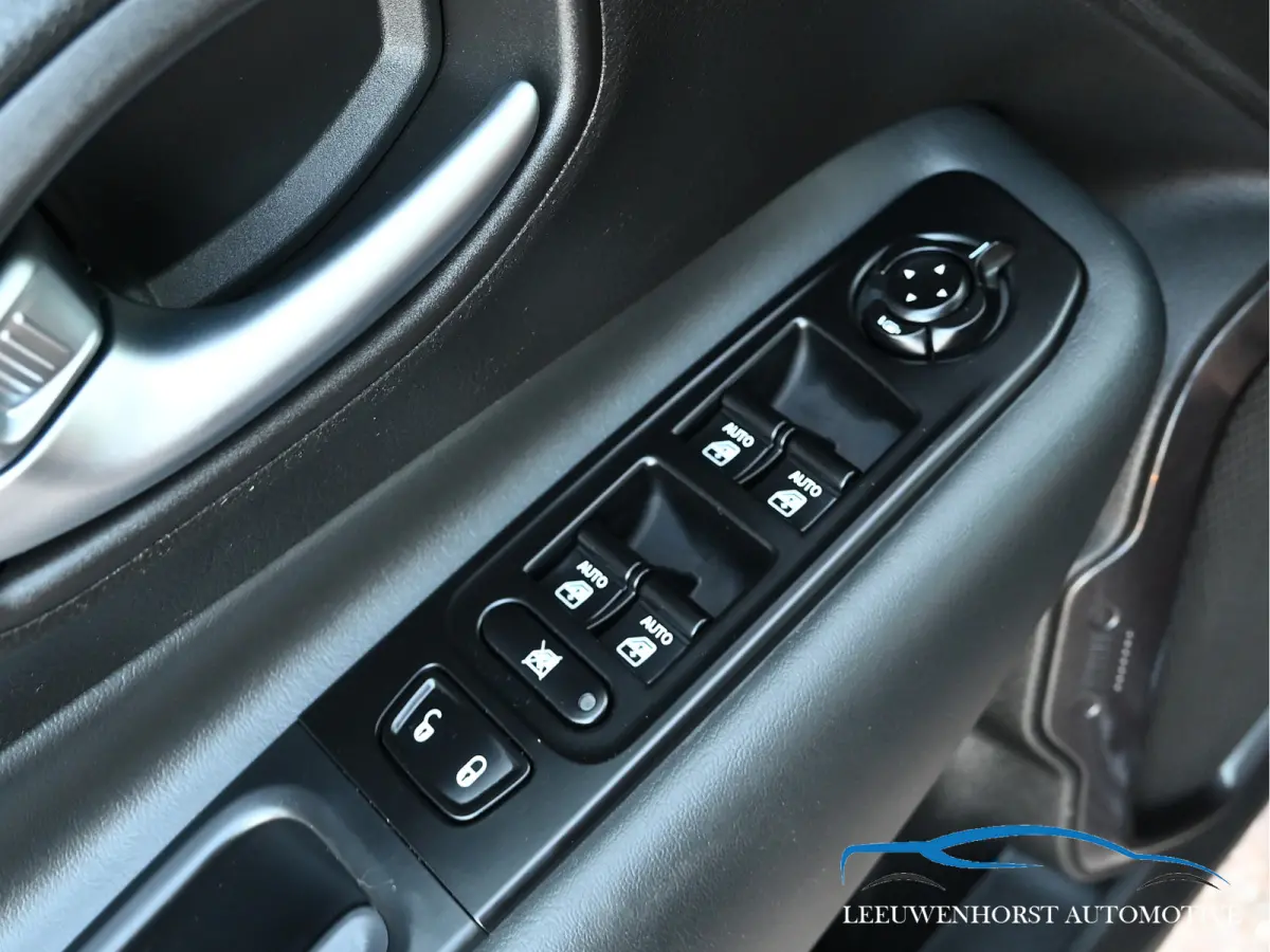 4xe 240 Plug-in Hybrid Electric 80th Anniversary