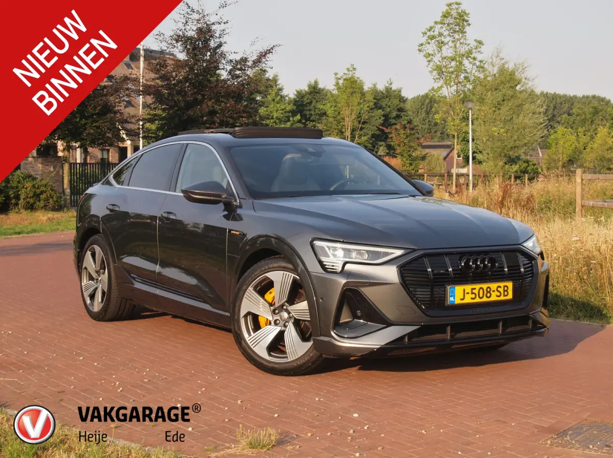 55 quattro S edition 95 kWh | SOH 92% | S-Line Stoelen | Panoramadak | Bang & Olufsen | Camera | Ambienteverlichting |