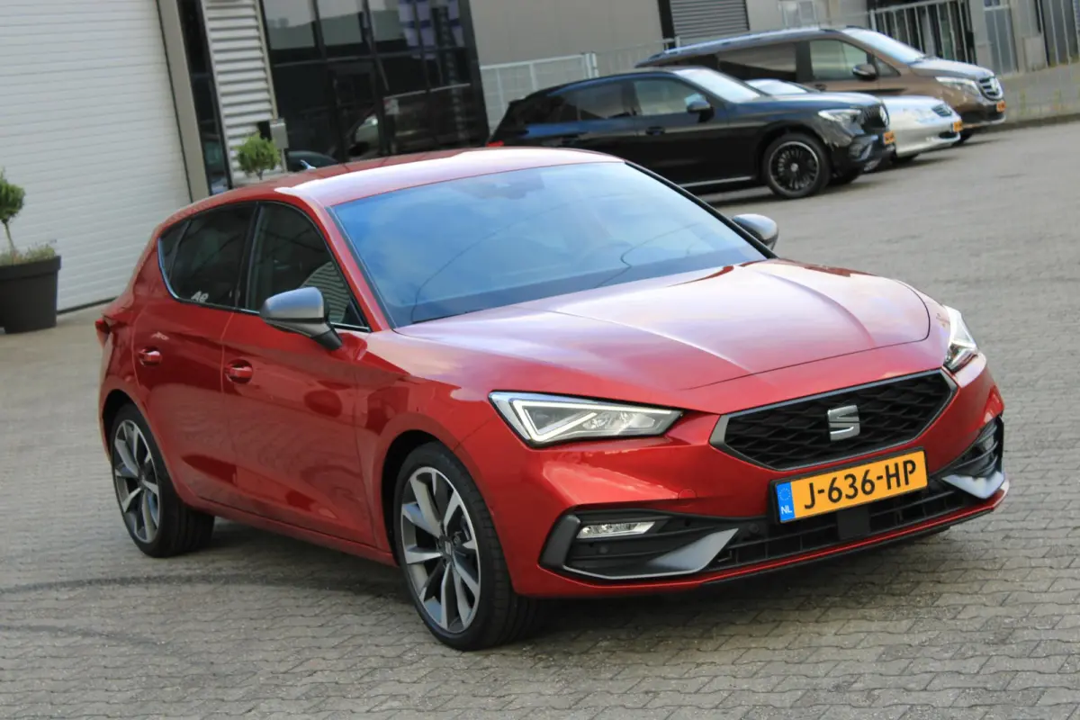 1.5 eTSI FR FR | Carplay | ACC | DCC | LED | Parkeersensoren | Trekhaak | Dealer Onderhouden
