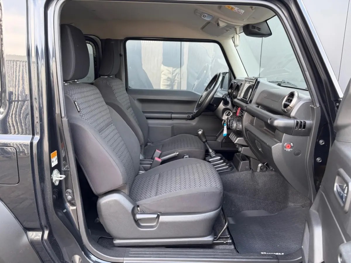 1.5 AllGrip Comfort+ 4-zits LED Navi Cruise ECC Stoelverwarming Trekhaak
