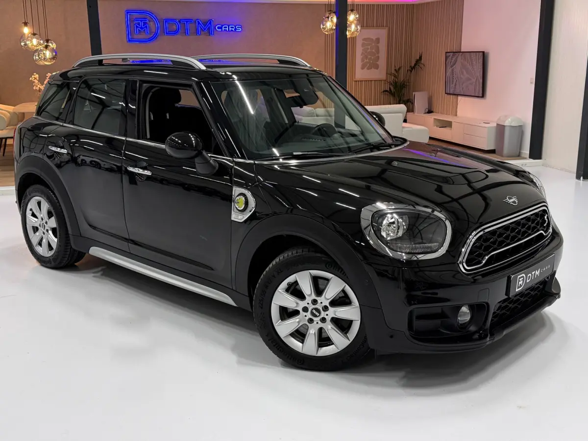 Cooper ALL4 AUT SOH 94,8 | 224pk | PHEV | Midnight Black Metallic | Navi | Park Assist