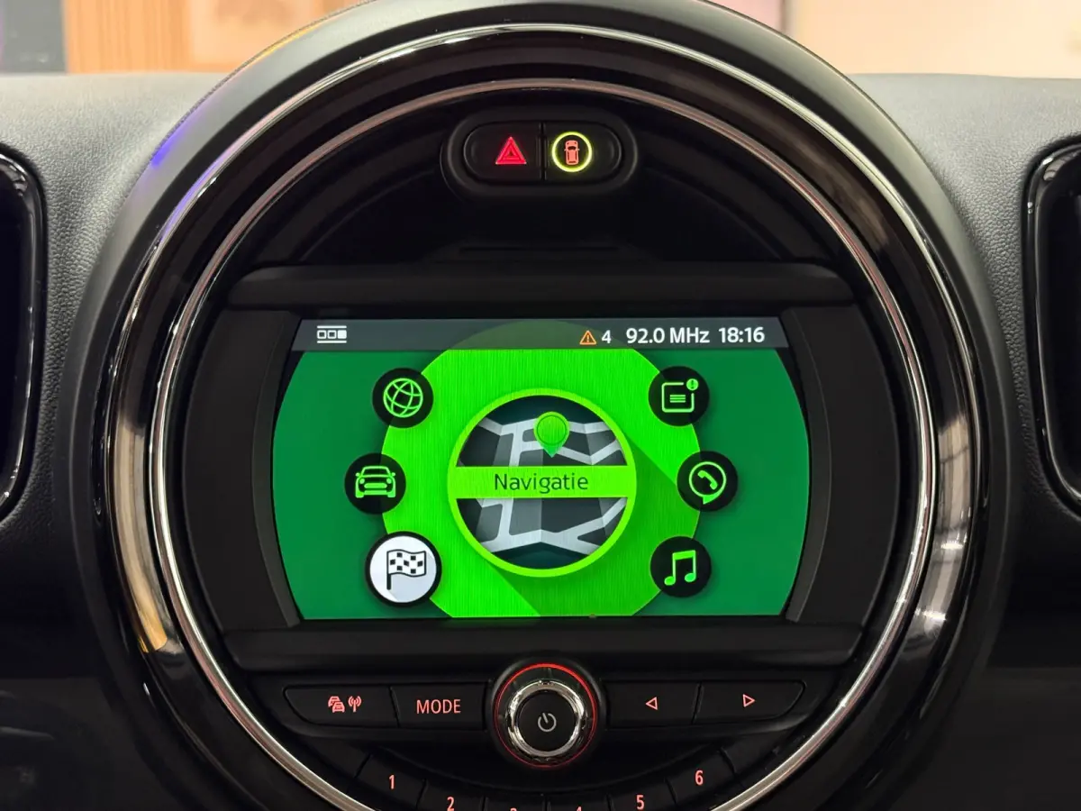 Cooper ALL4 AUT SOH 94,8 | 224pk | PHEV | Midnight Black Metallic | Navi | Park Assist