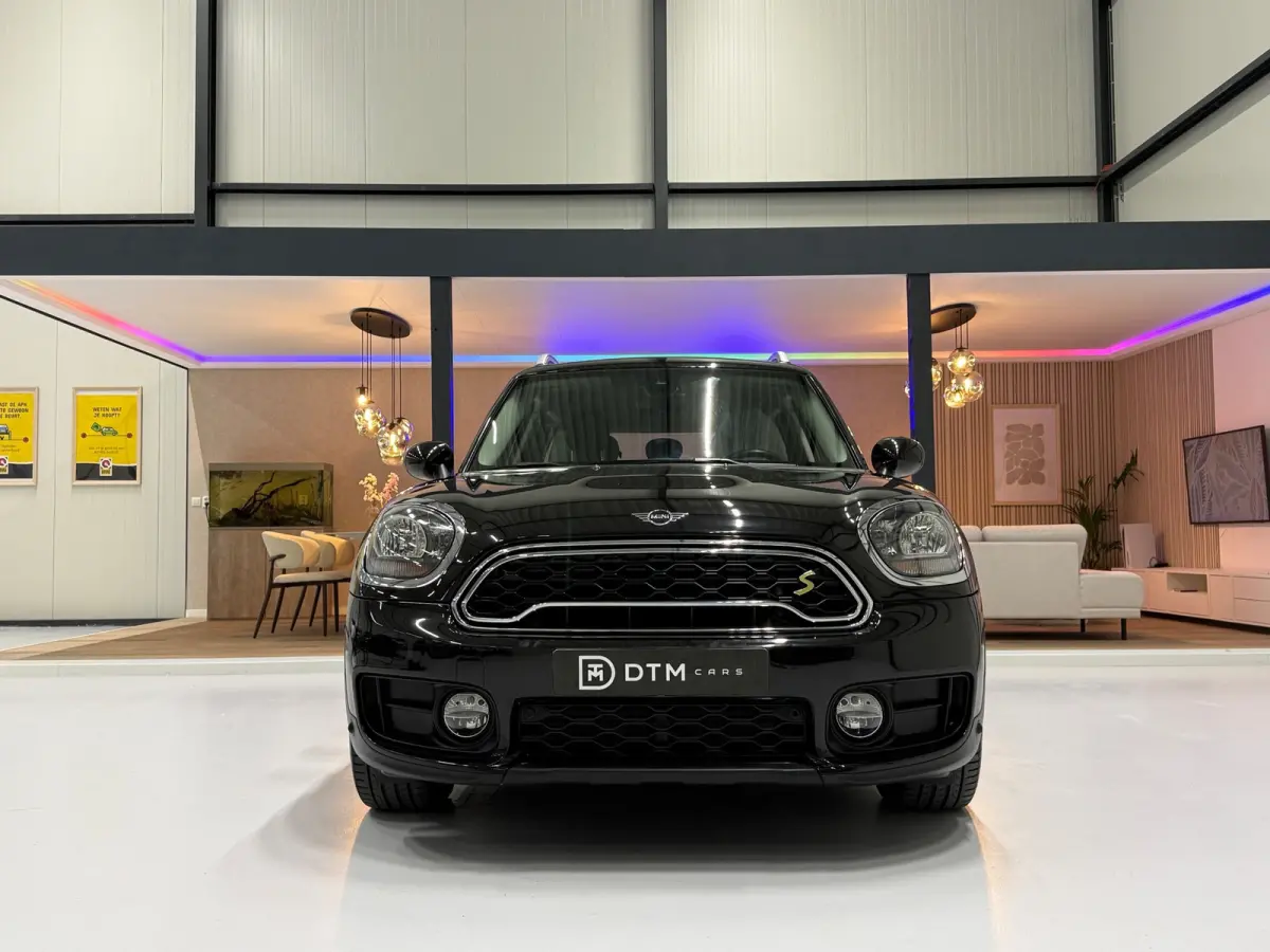 Cooper ALL4 AUT SOH 94,8 | 224pk | PHEV | Midnight Black Metallic | Navi | Park Assist