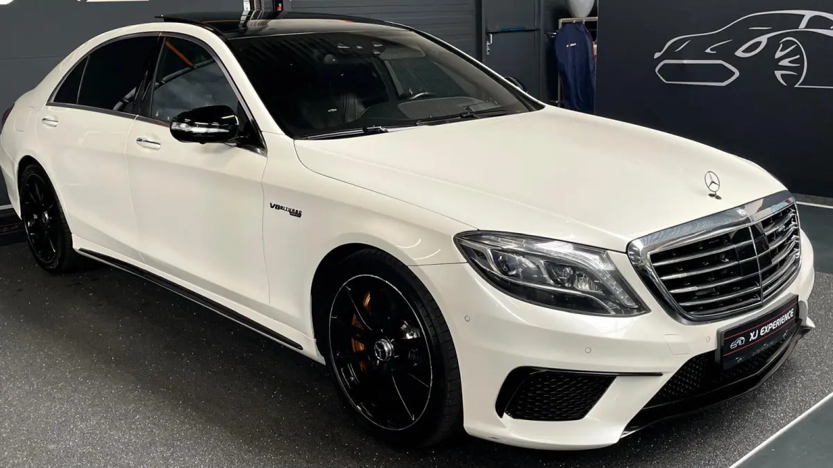 AMG 63 4Matic Lang 585 PK PANO Keram Burm H-End Carbon Night Vis