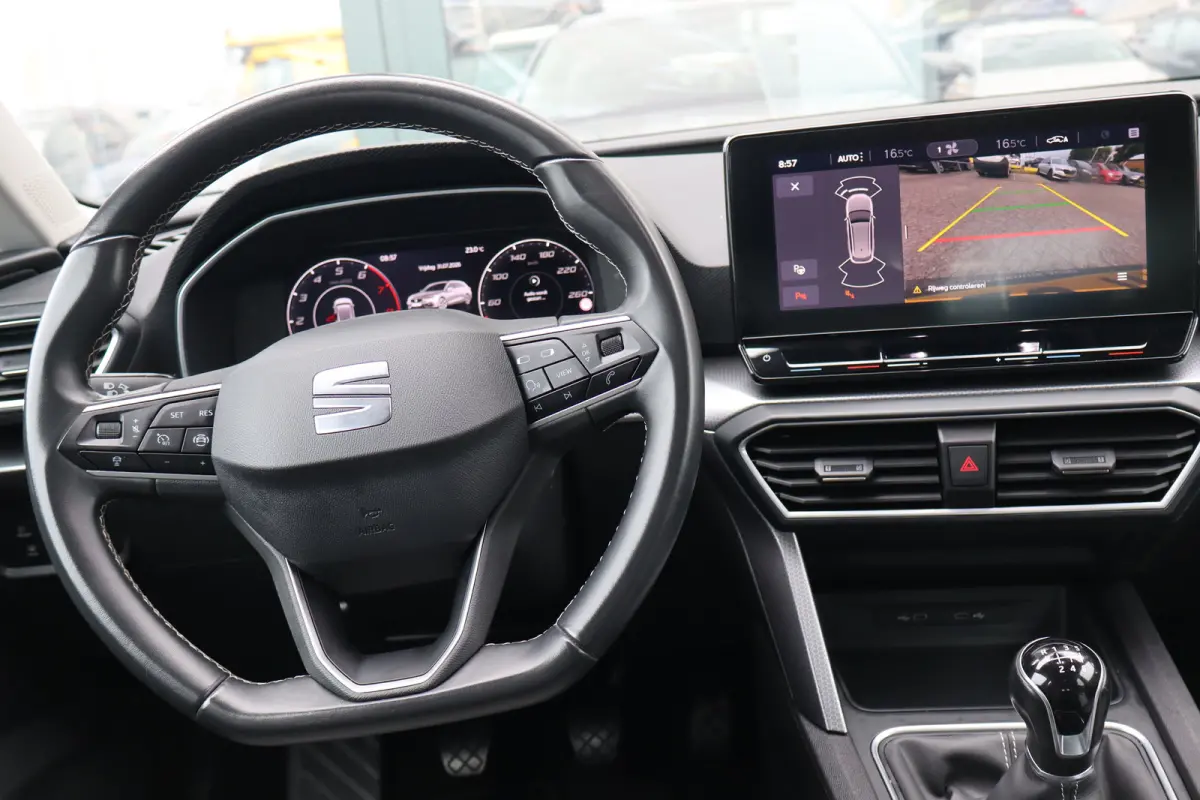 1.5 TSI Style Business Intense 130PK | Achteruitrijcamera | Airco (automatisch) | Apple Carplay/Android Auto|telefoonintegratie premium