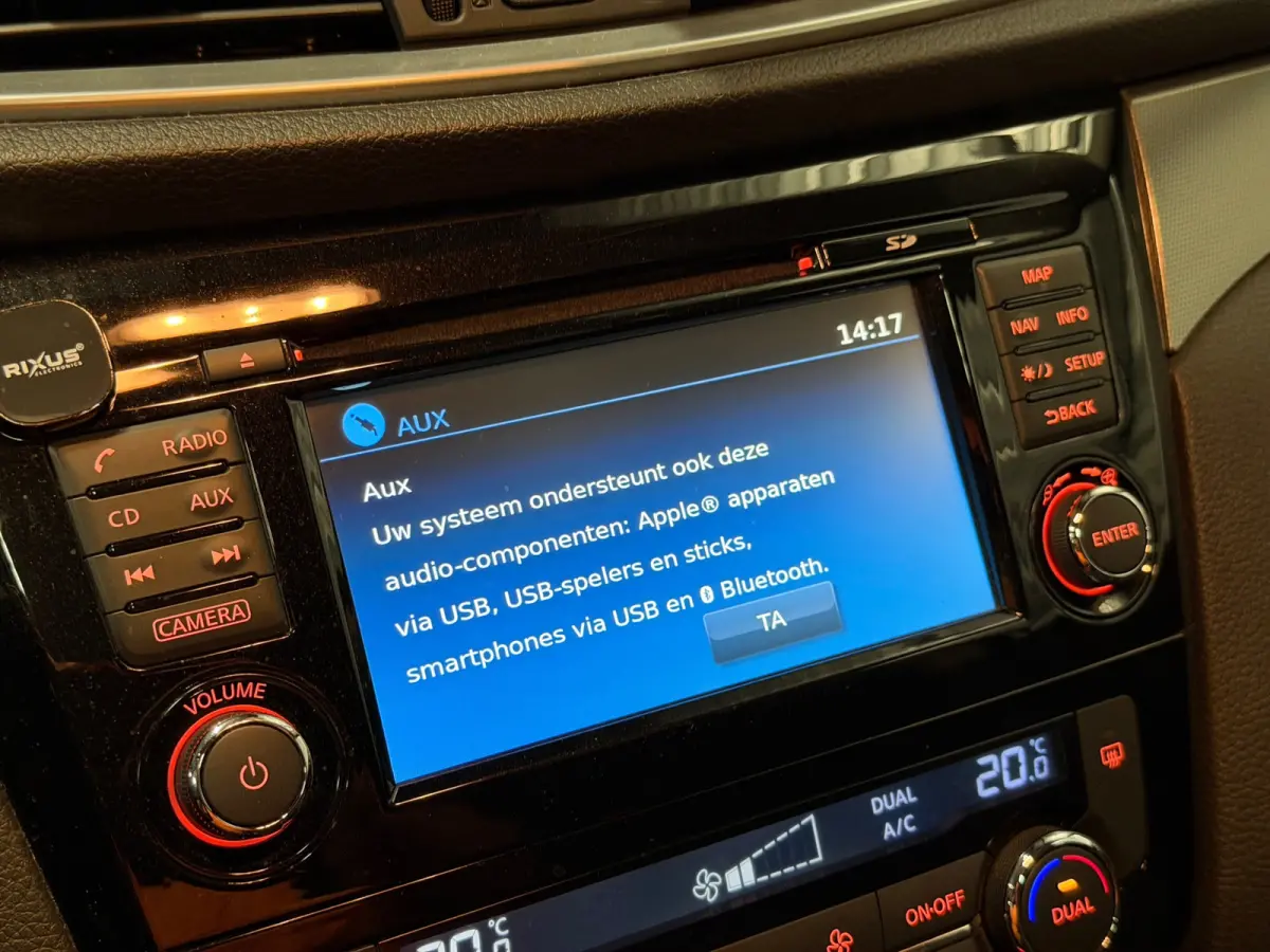 1.2 N-Connecta 2E-EIG/NAVI/PANO/LED/CLIMATE/360C/VDOH/KEYLESS/TREKHAAK/PARELMOER-WIT/12-MAANDEN-GARANTIE