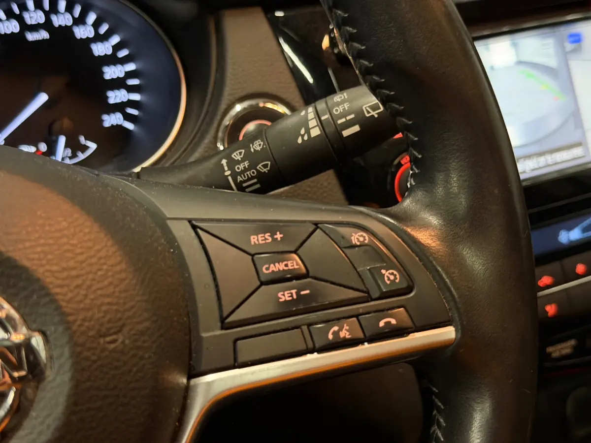 1.2 N-Connecta 2E-EIG/NAVI/PANO/LED/CLIMATE/360C/VDOH/KEYLESS/TREKHAAK/PARELMOER-WIT/12-MAANDEN-GARANTIE