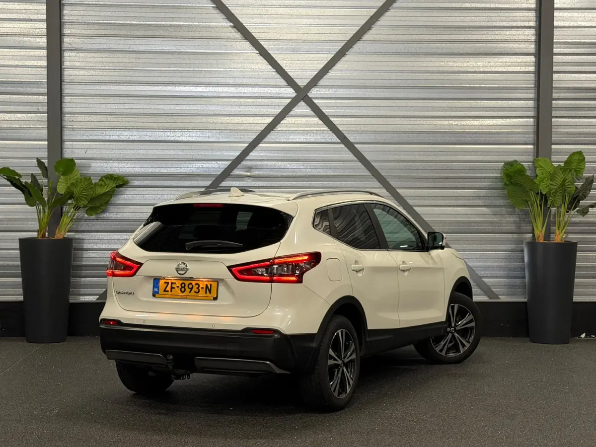 1.2 N-Connecta 2E-EIG/NAVI/PANO/LED/CLIMATE/360C/VDOH/KEYLESS/TREKHAAK/PARELMOER-WIT/12-MAANDEN-GARANTIE