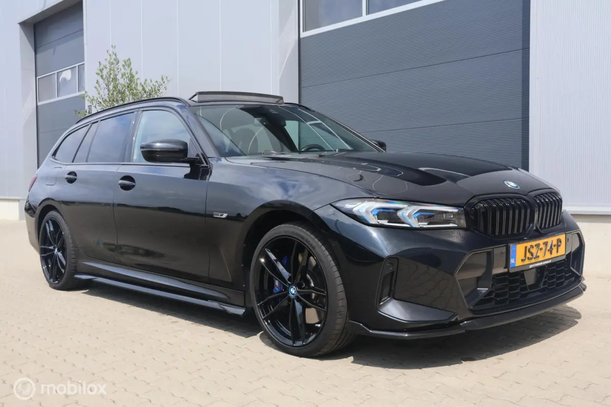 330e xDrive M Sport | Panodak | Leder | H/K | Trekhaak