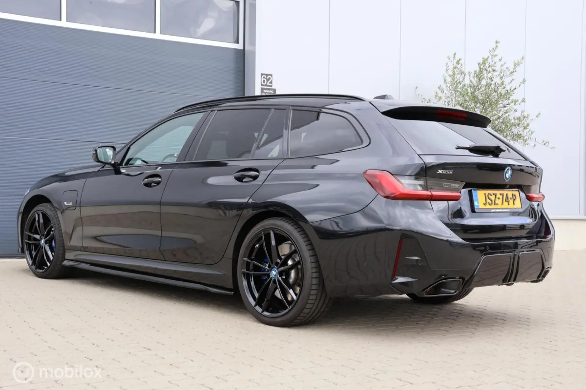 330e xDrive M Sport | Panodak | Leder | H/K | Trekhaak